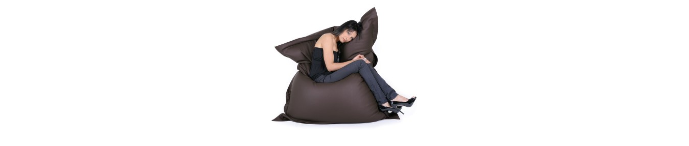 Giant BiG52 Bean Bag in Faux Leather: Luxury, Comfort & Style